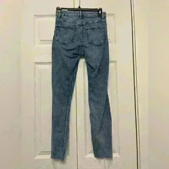 H&M pants - Picture 2 of 4